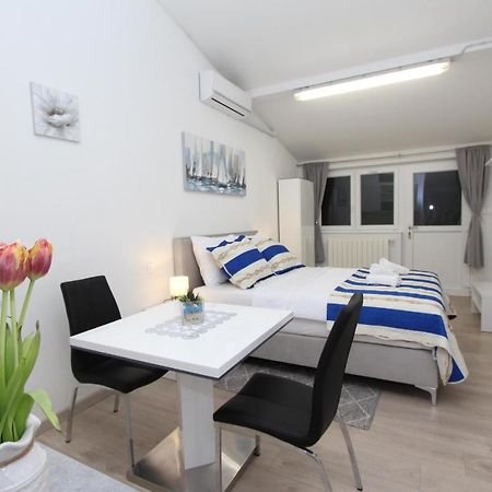 Studio Sunny Rovinj Ngoại thất bức ảnh